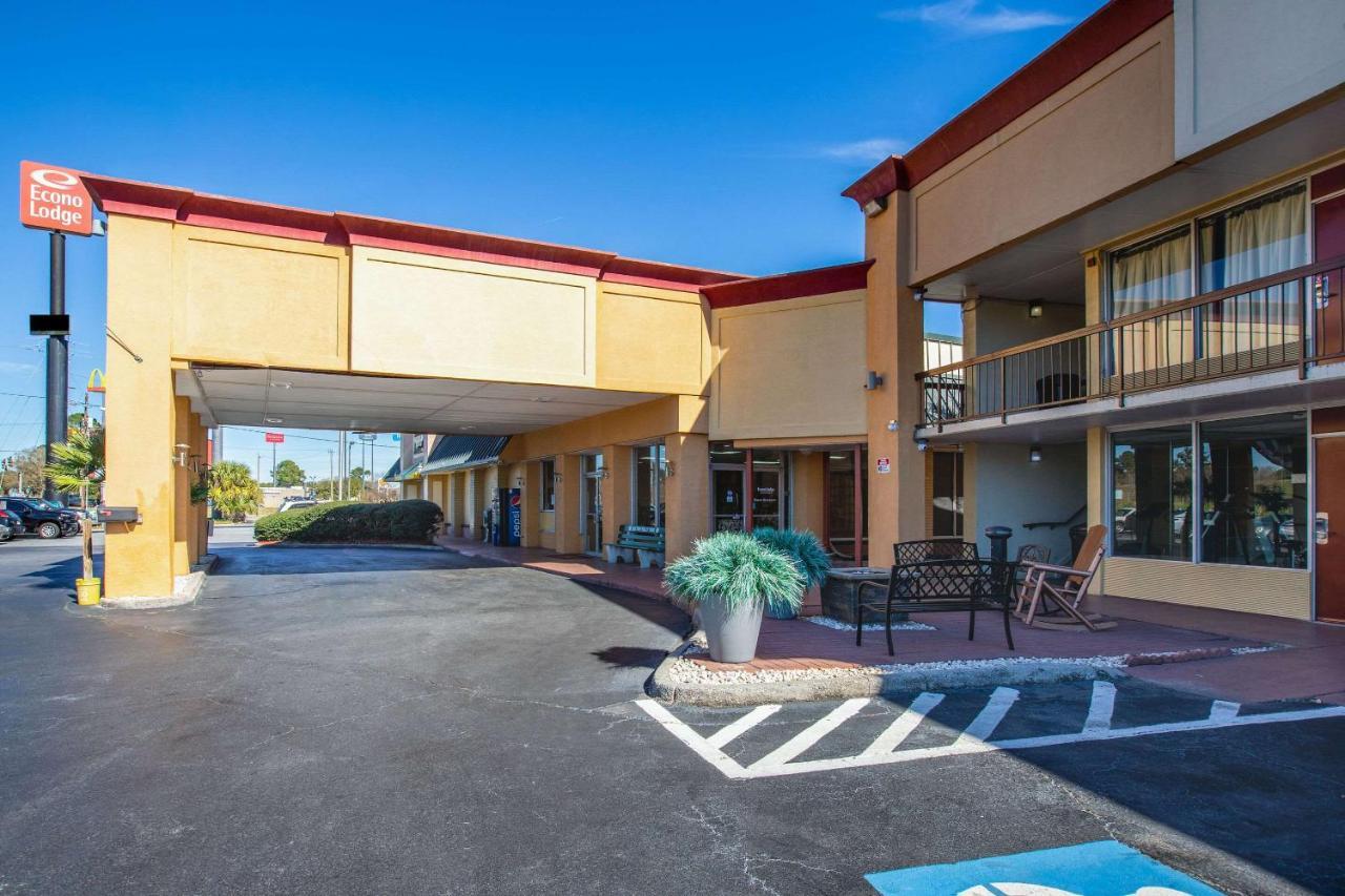Econo Lodge Choice Hotels I 95 Savannah Gateway 24 Hour Fitness Center On Site Guest Laundry On Site Perkins Restaurant Джорджтаун Екстер'єр фото