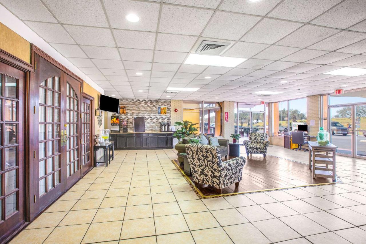 Econo Lodge Choice Hotels I 95 Savannah Gateway 24 Hour Fitness Center On Site Guest Laundry On Site Perkins Restaurant Джорджтаун Екстер'єр фото