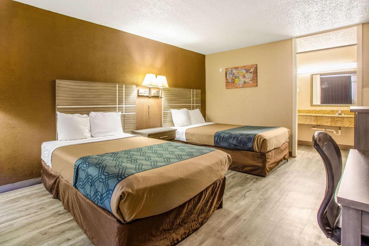 Econo Lodge Choice Hotels I 95 Savannah Gateway 24 Hour Fitness Center On Site Guest Laundry On Site Perkins Restaurant Джорджтаун Екстер'єр фото