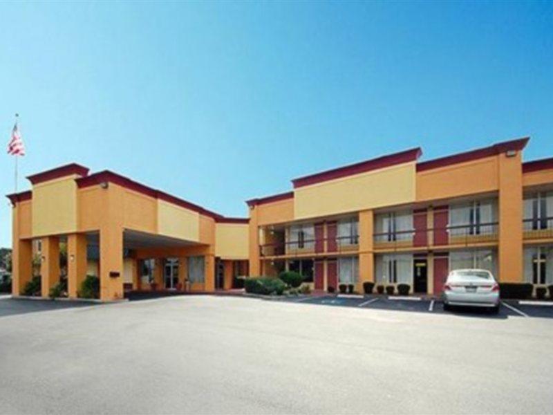 Econo Lodge Choice Hotels I 95 Savannah Gateway 24 Hour Fitness Center On Site Guest Laundry On Site Perkins Restaurant Джорджтаун Екстер'єр фото